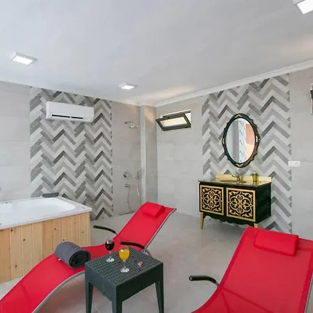 Vista Villa *