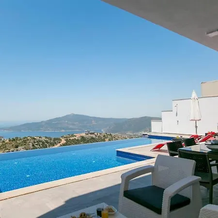 Vista Villa *